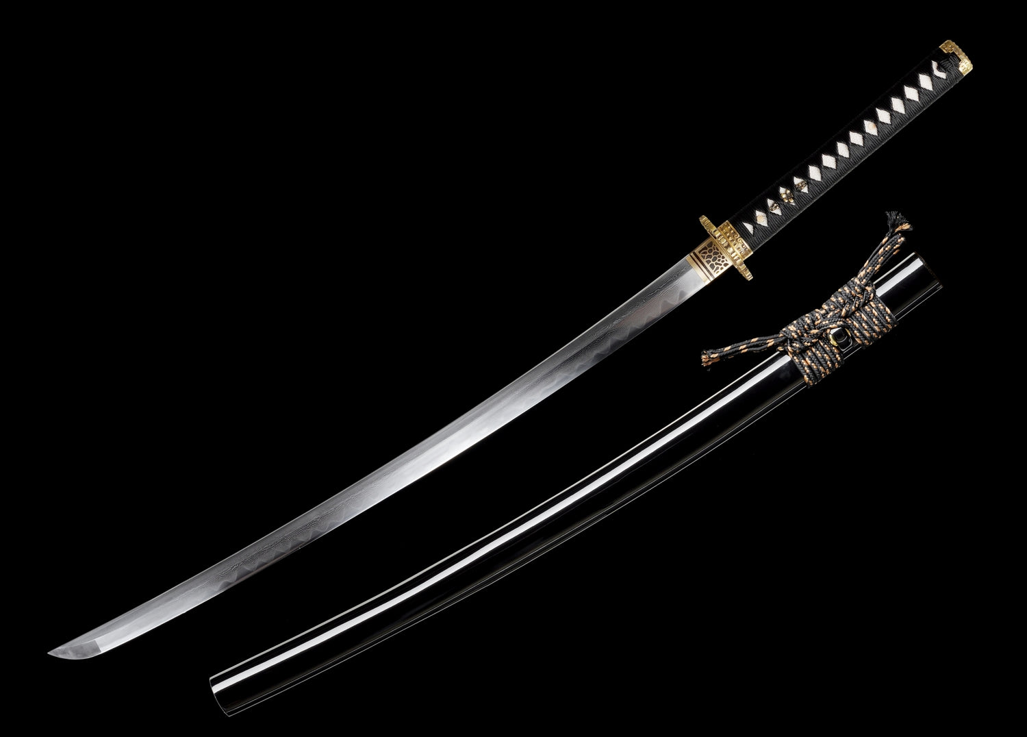 Folded Steel Katana – Clay Tempered with Black Silk Wrap