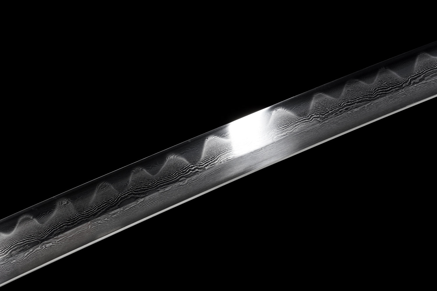 Folded Steel Katana – Clay Tempered with Black Silk Wrap