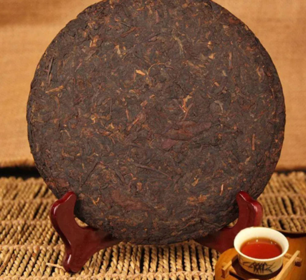 Aged Yunnan Ripe Pu-erh Tea (357g) – 8 Years Old, Seven Cake, Sweet Aftertaste